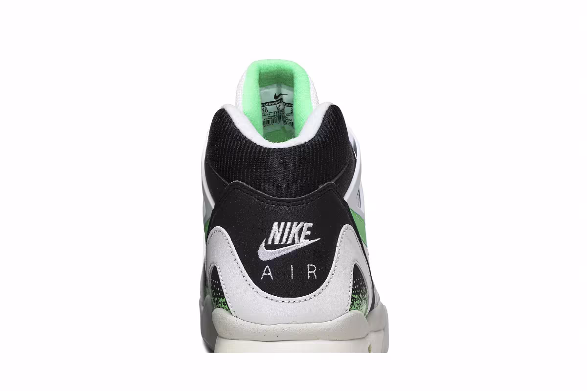 Nike Air Tech Challenge 2 poison green, view 8