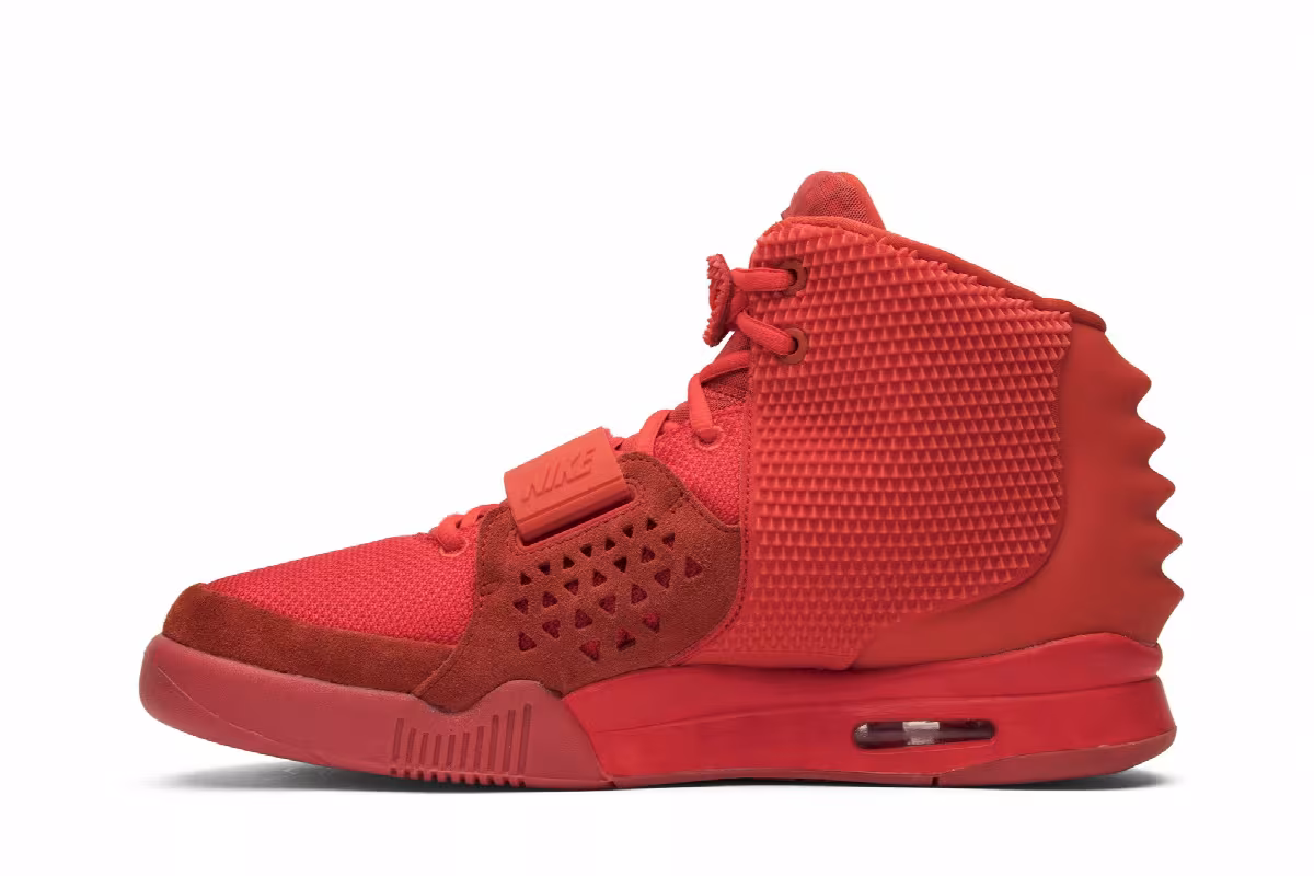 Nike Air Yeezy 2 SP Red October, view 4