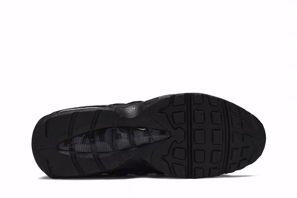Nike Air Max 95 Triple Black, view 5