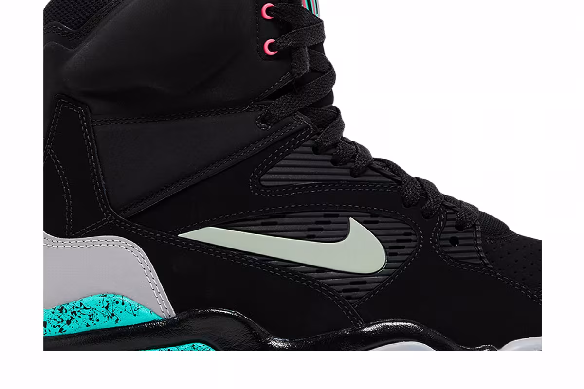 Nike Air Command Force Spurs, view 3