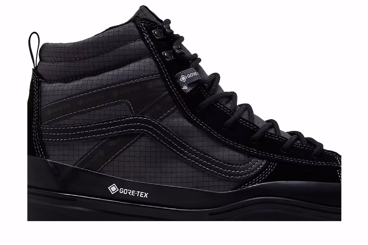 Vans Sk8-Hi GORE-TEX MTE Insulated - Black, view 3