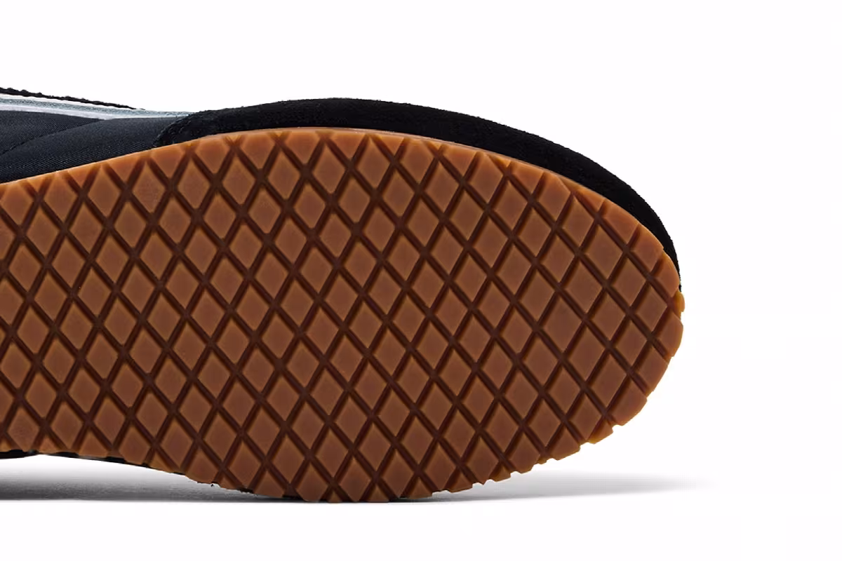 Vans Women's Super Lowpro Black White, view 6