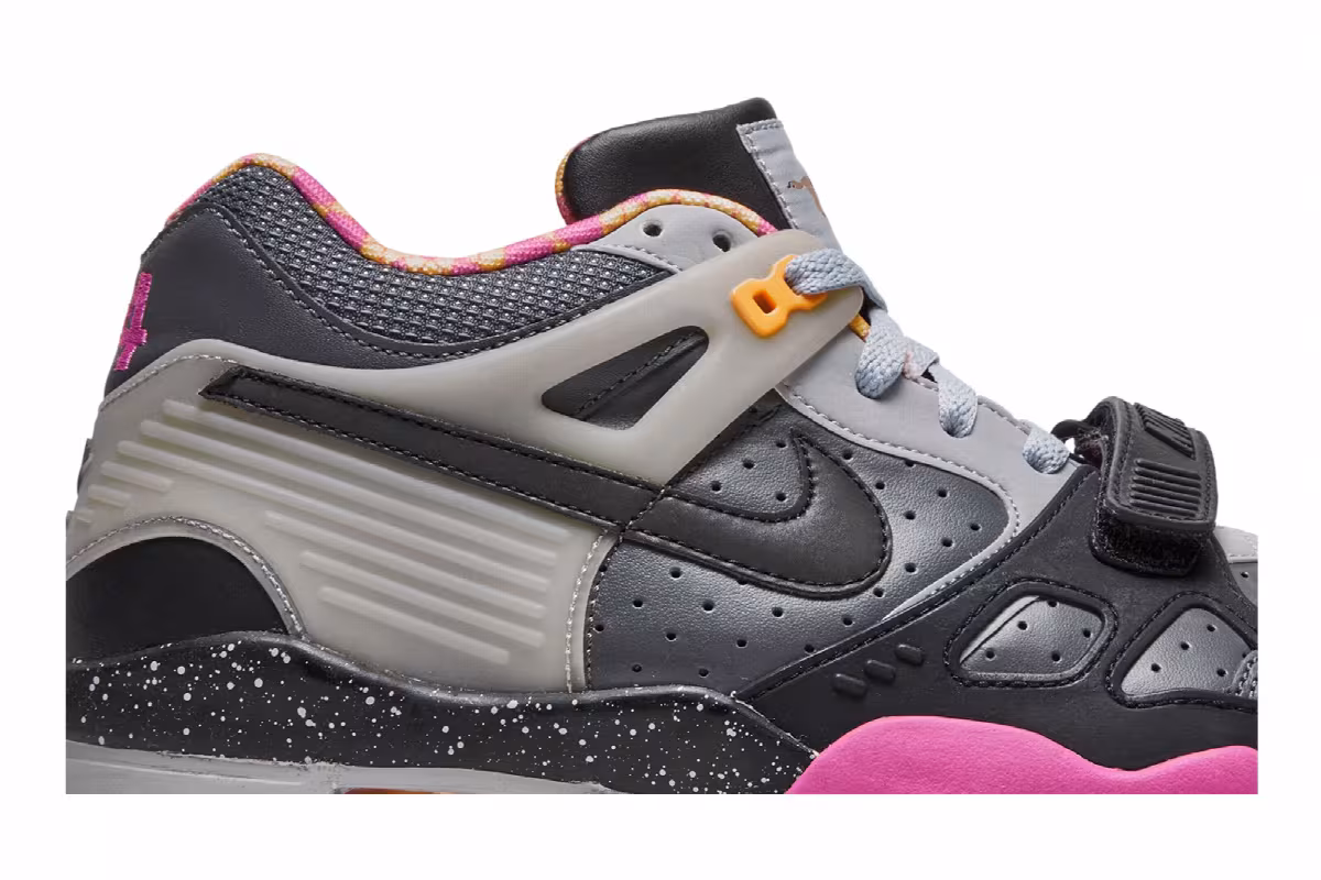 Nike Air Trainer 3 Prm Qs Bo Knows Horse Racing, view 3