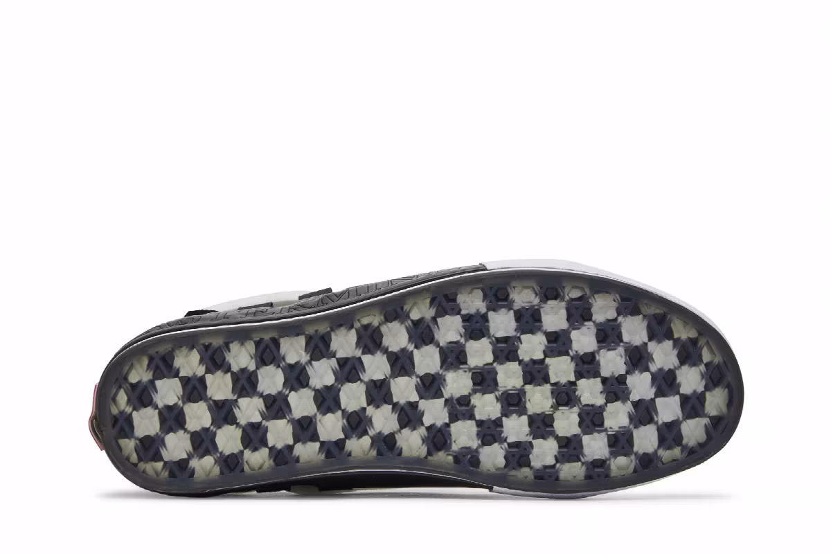 END. x Mastermind Japan x Vans Old Skool Black, view 5