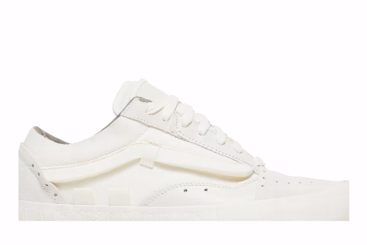 END. x Mastermind Japan x Vans Old Skool White, view 3