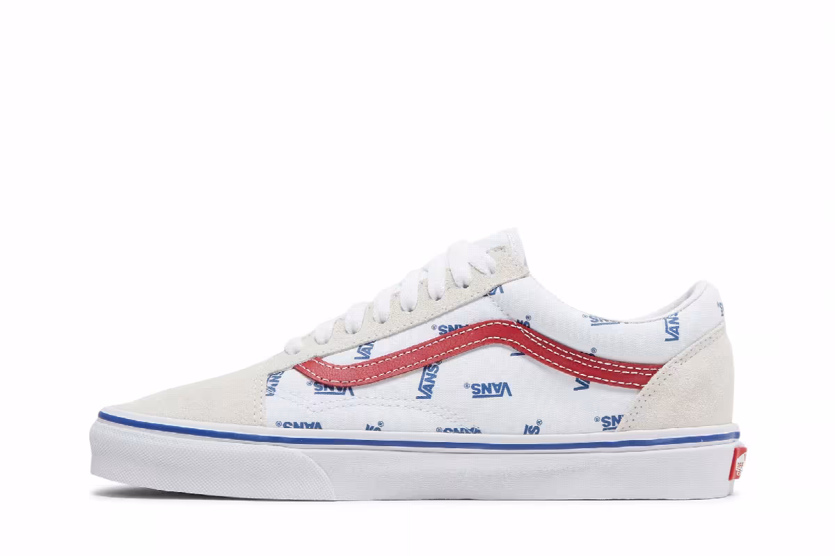 Vans Old Skool All Over Logo - White, view 4