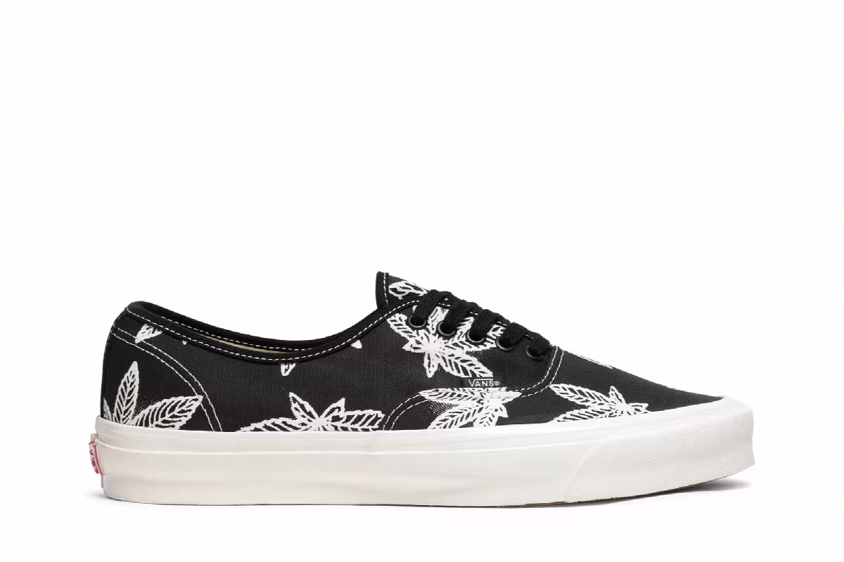 Vans OG Authentic LX Sweet Leaf - Black, view 2