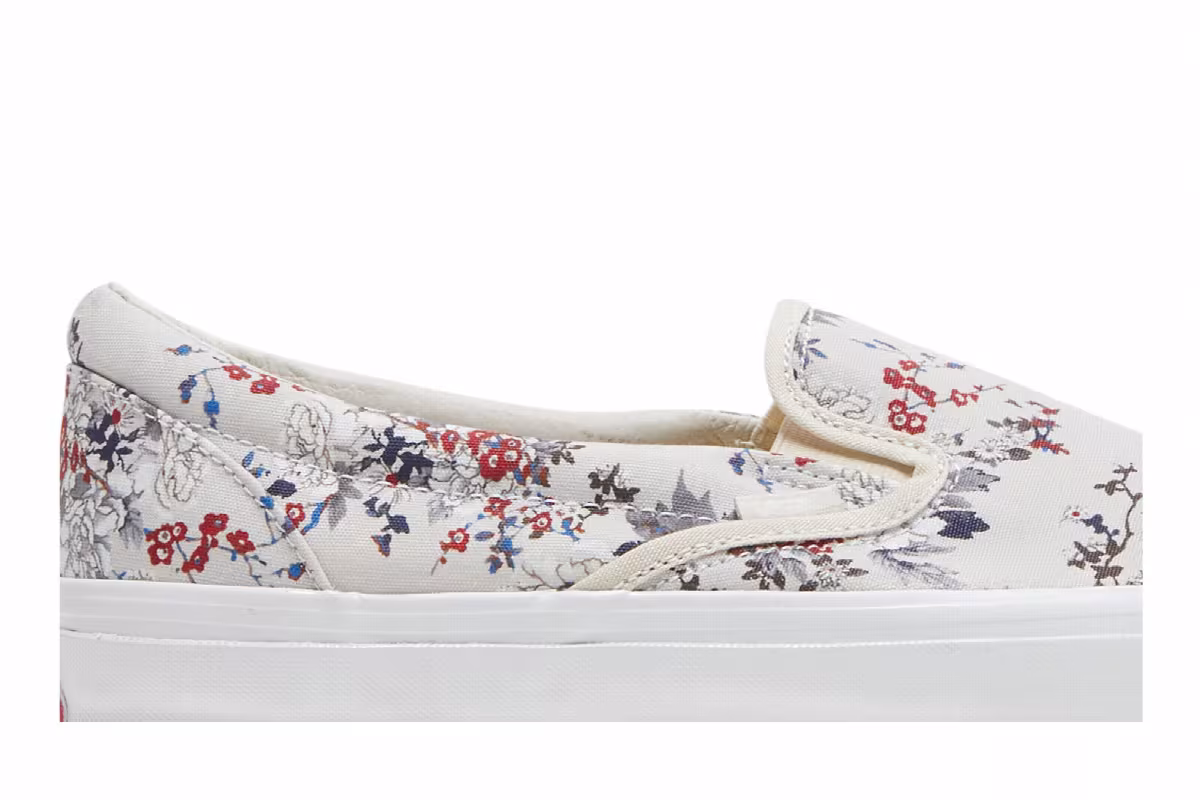 Kith x Vans Vault OG Classic Slip-On LX Floral, view 3