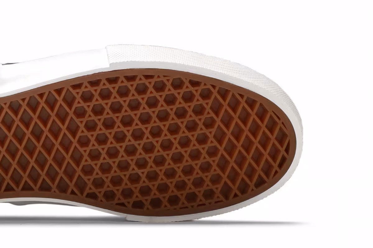 Supreme x Vans Era Monogram S - Black, view 6