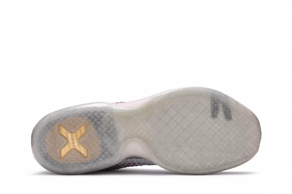 Nike Kobe 10 Elite Mambacurial, view 5