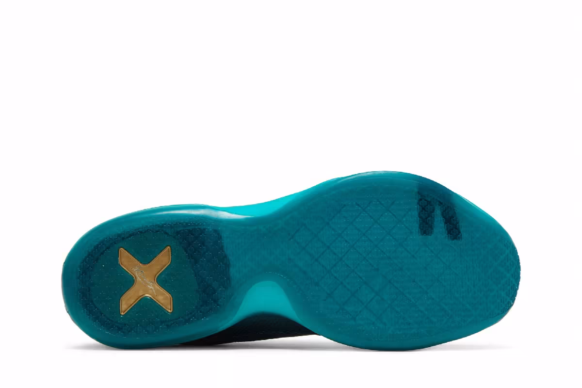Nike Kobe 10 Liberty, view 5