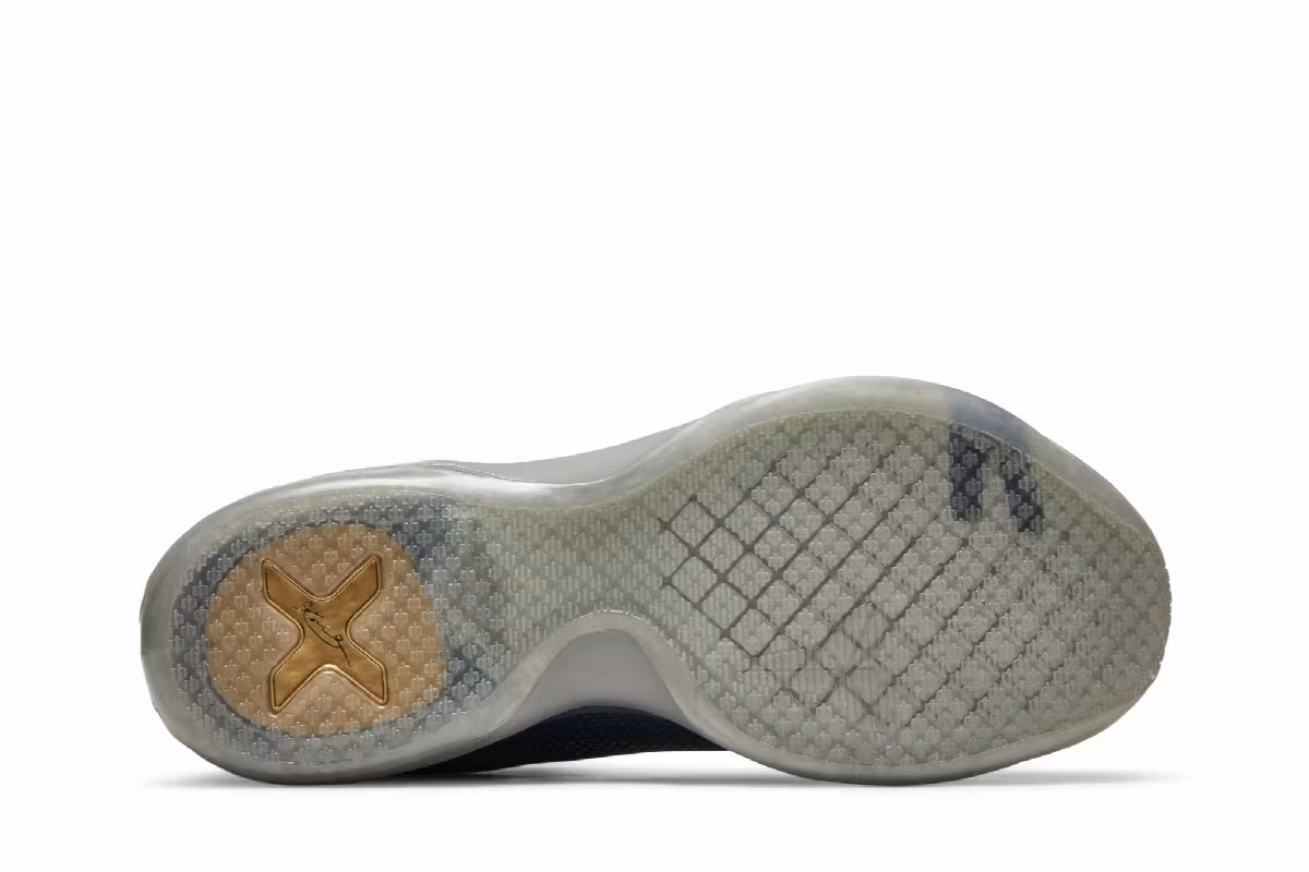 Nike Kobe 10 Flight, view 5