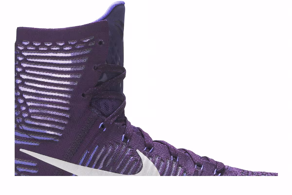 Nike Kobe 10 Elite Team, view 3