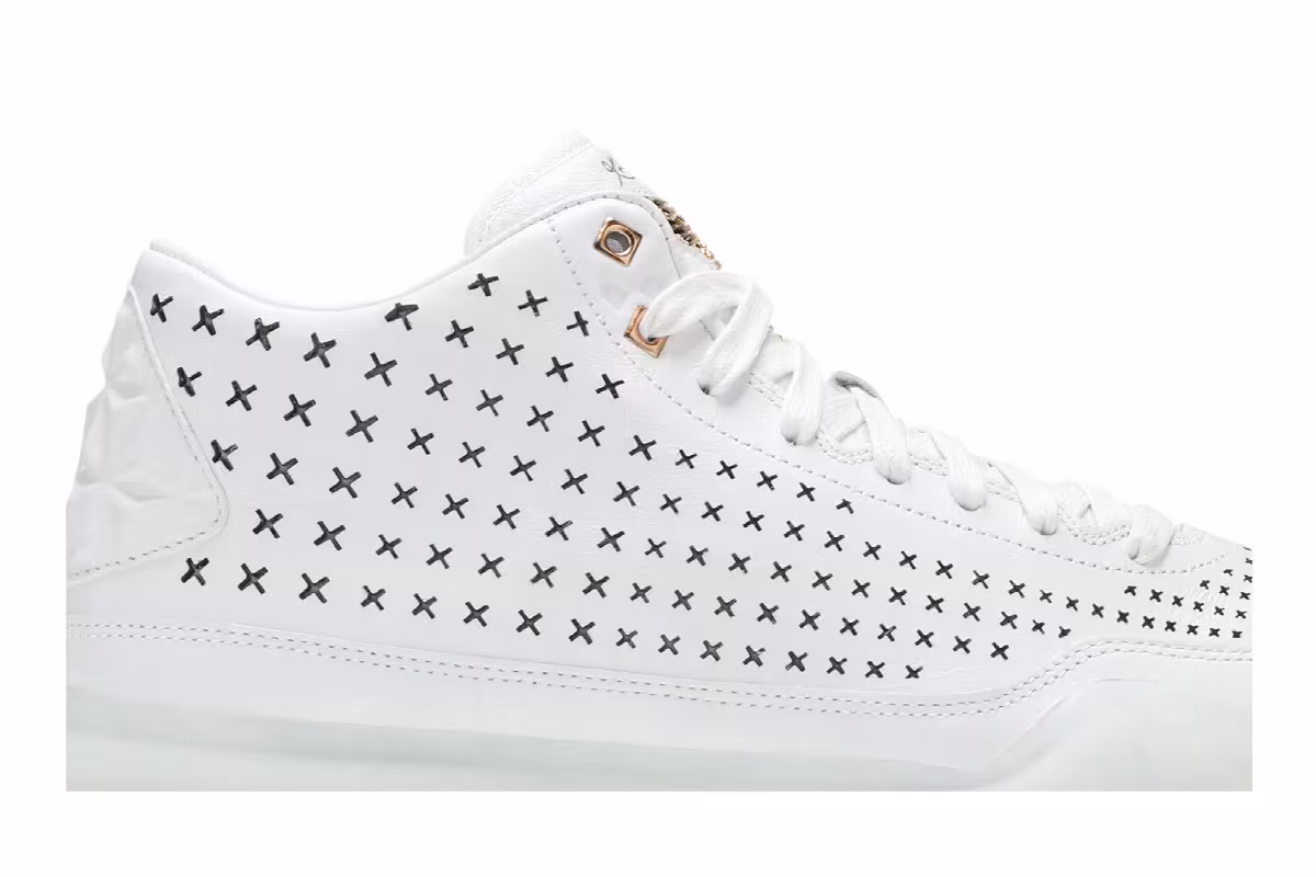 Nike Kobe 10 Mid EXT White Gum, view 3