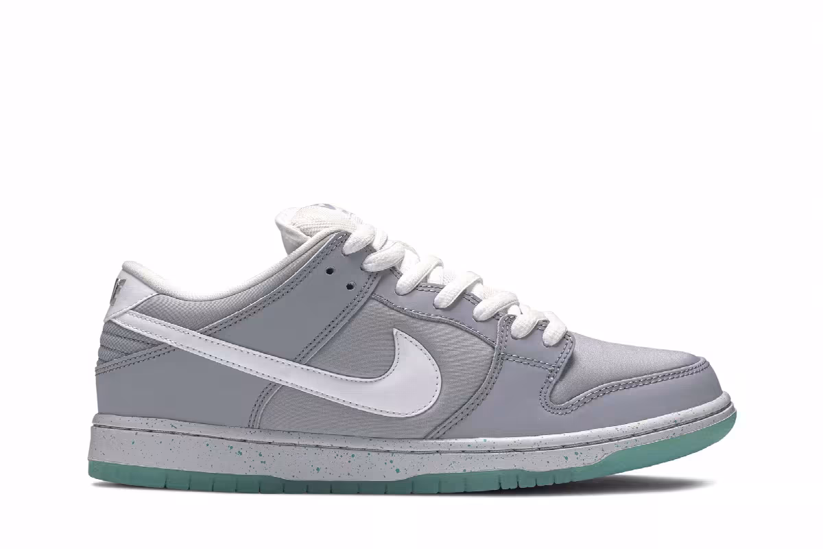 Nike SB Dunk Low Marty McFly, view 2