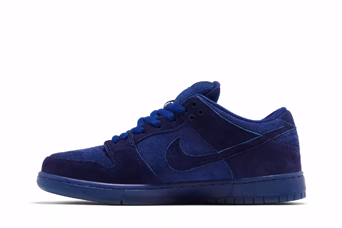 Nike Dunk Low Premium SB Once In A Blue Moon, view 4