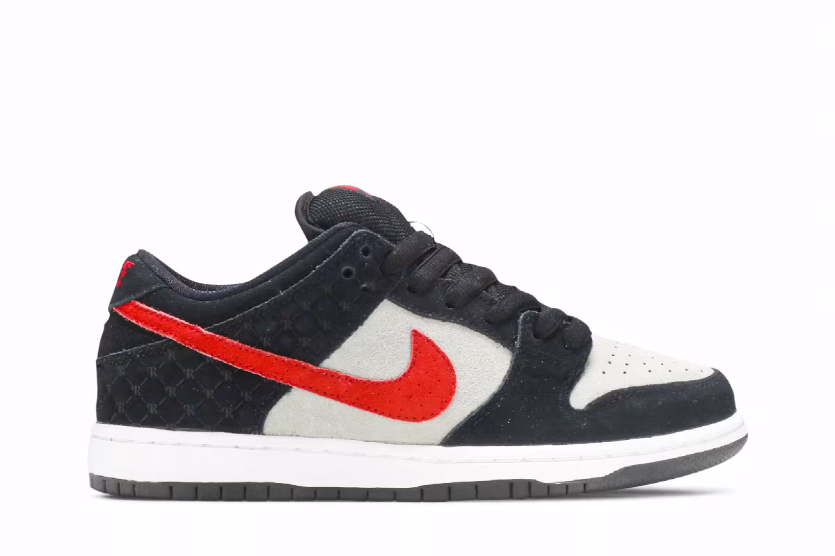 Primitive x Nike Dunk Low Premium SB Primitive, view 2