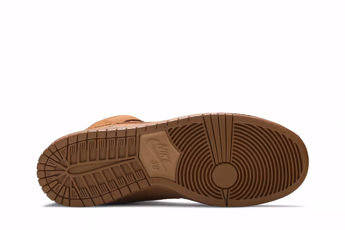 Nike Dunk High Premium SB Ale Brown, view 5