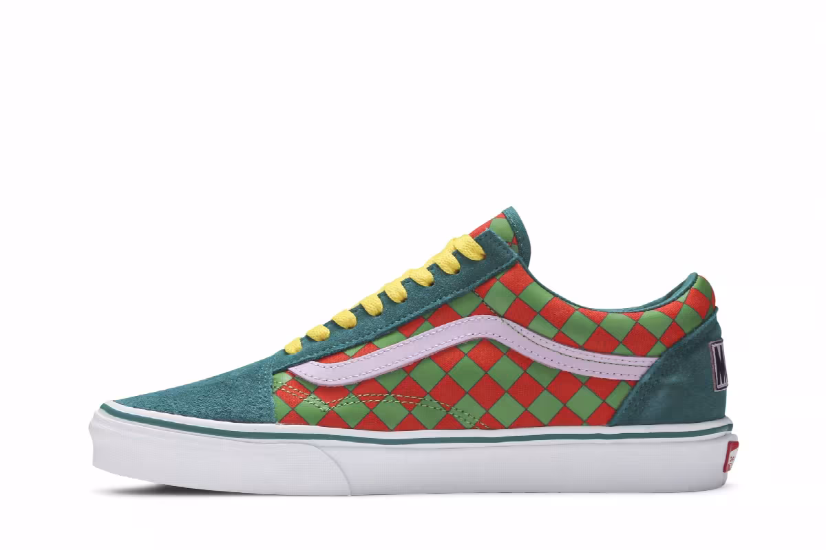 The Simpsons x Vans Old Skool Moe's Tavern, view 4