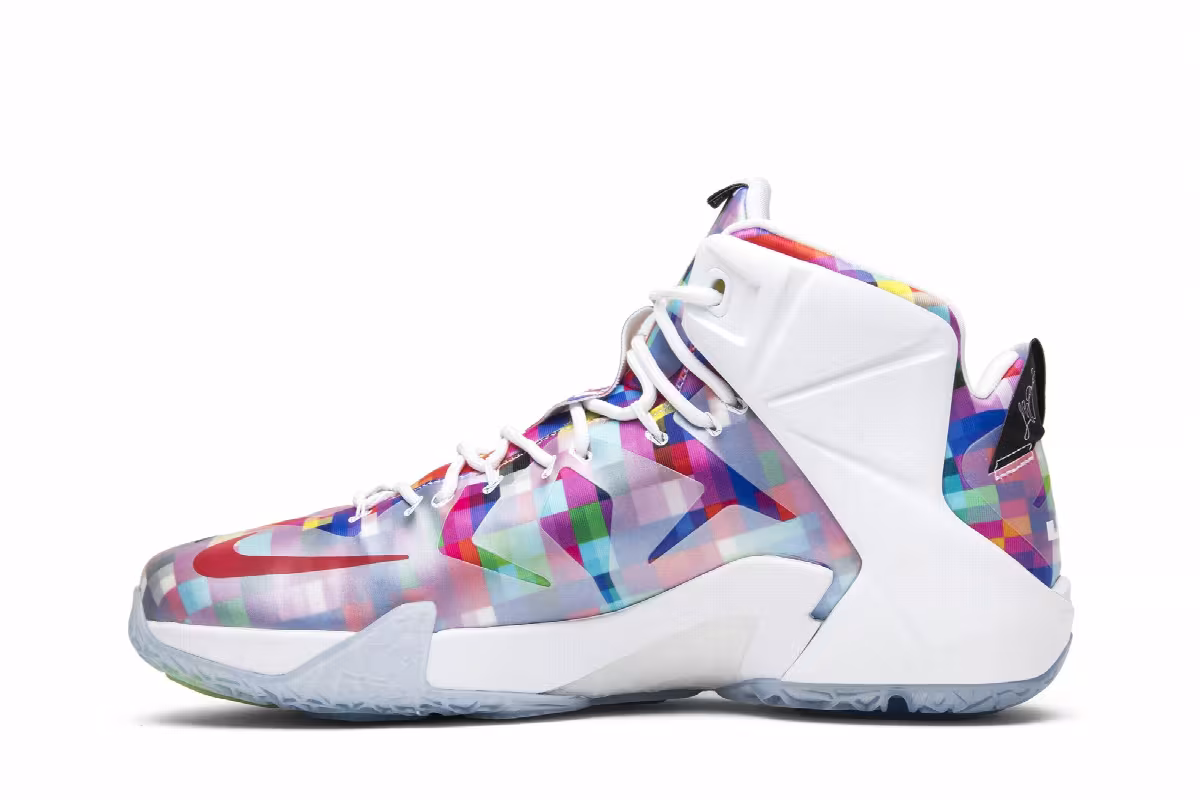 Nike LeBron 12 EXT Prism, view 4