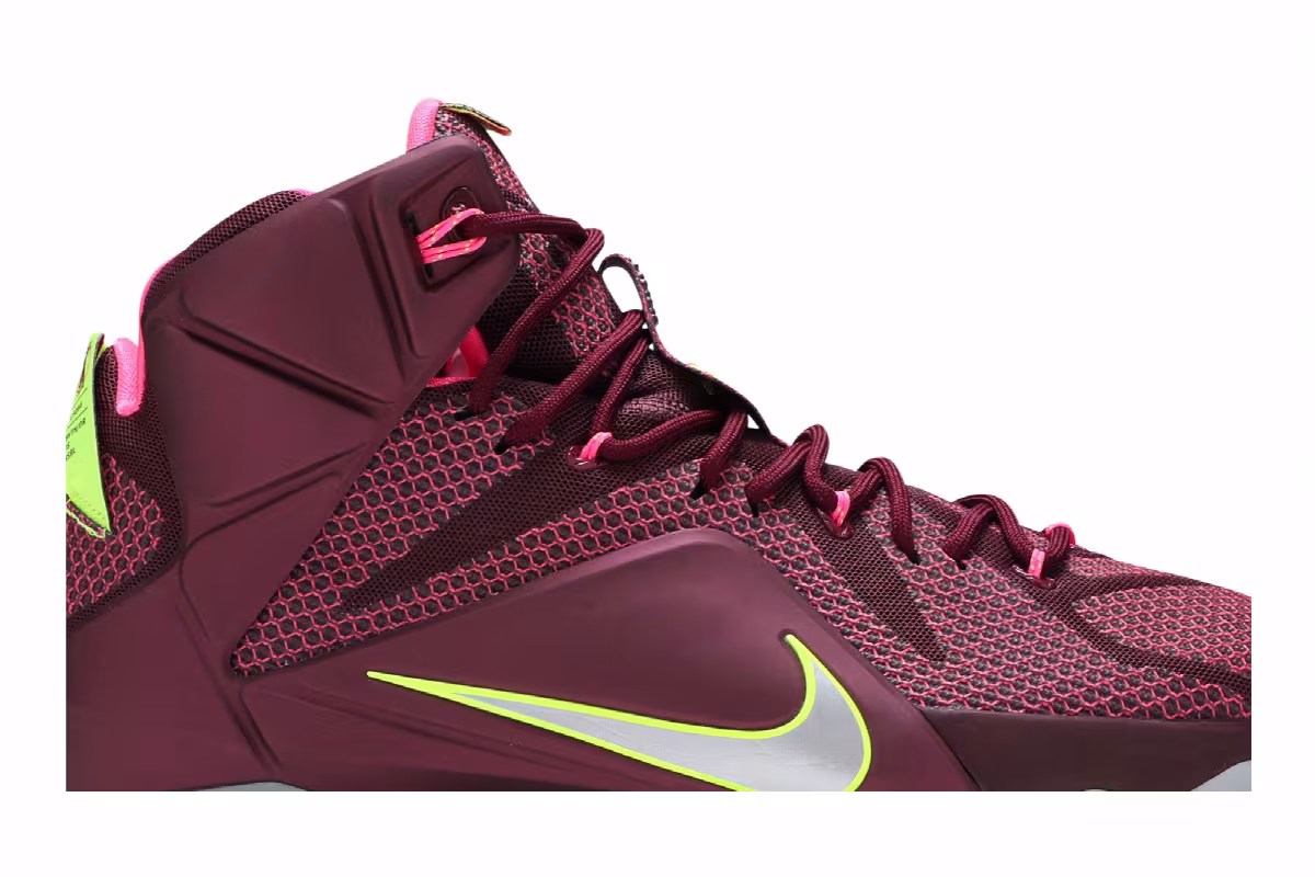 Nike LeBron 12 Double Helix, view 3