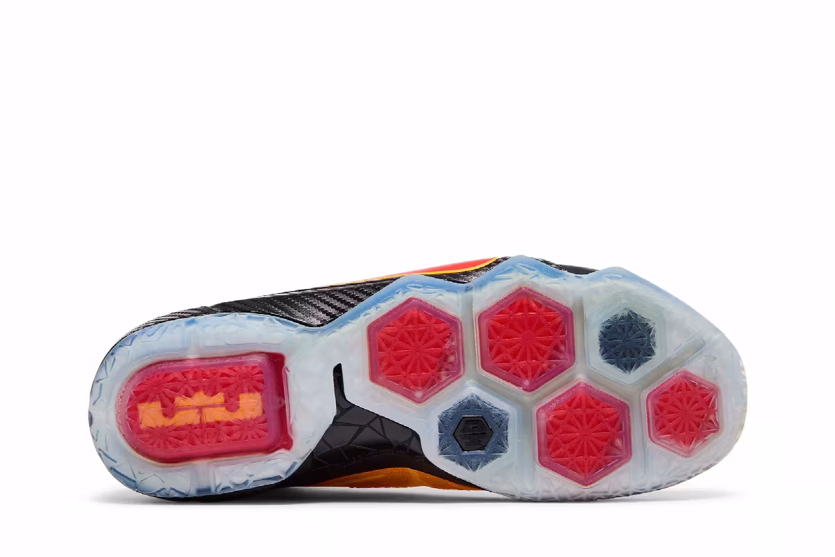 Nike LeBron 12 CLE, view 5
