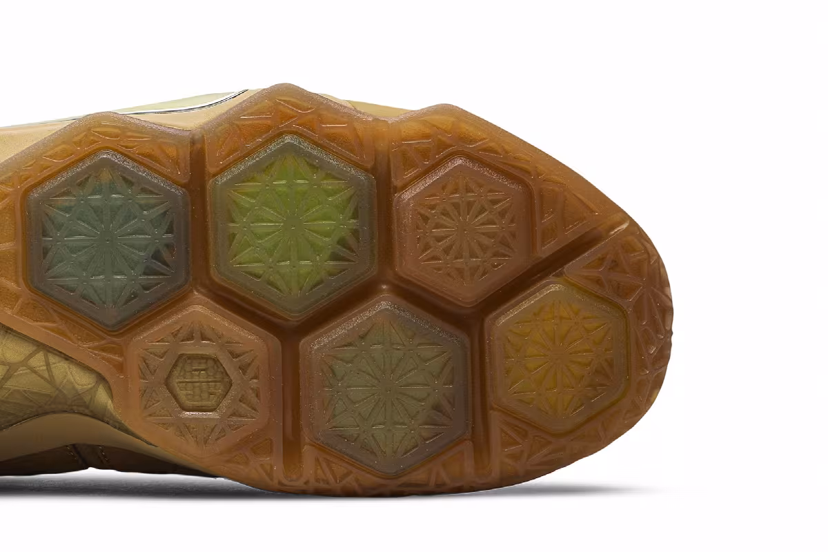 Nike LeBron 12 EXT Wheat, view 6