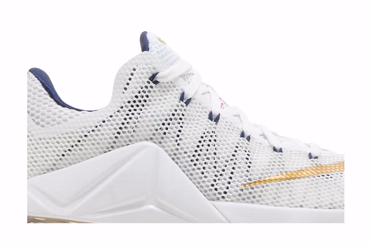 Nike LeBron 12 Low USA, view 3