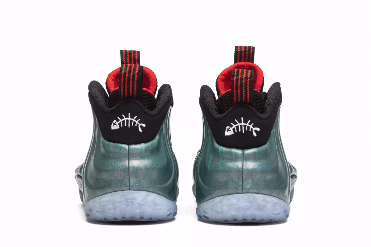 Nike Air Foamposite One PRM Gone Fishing, view 7