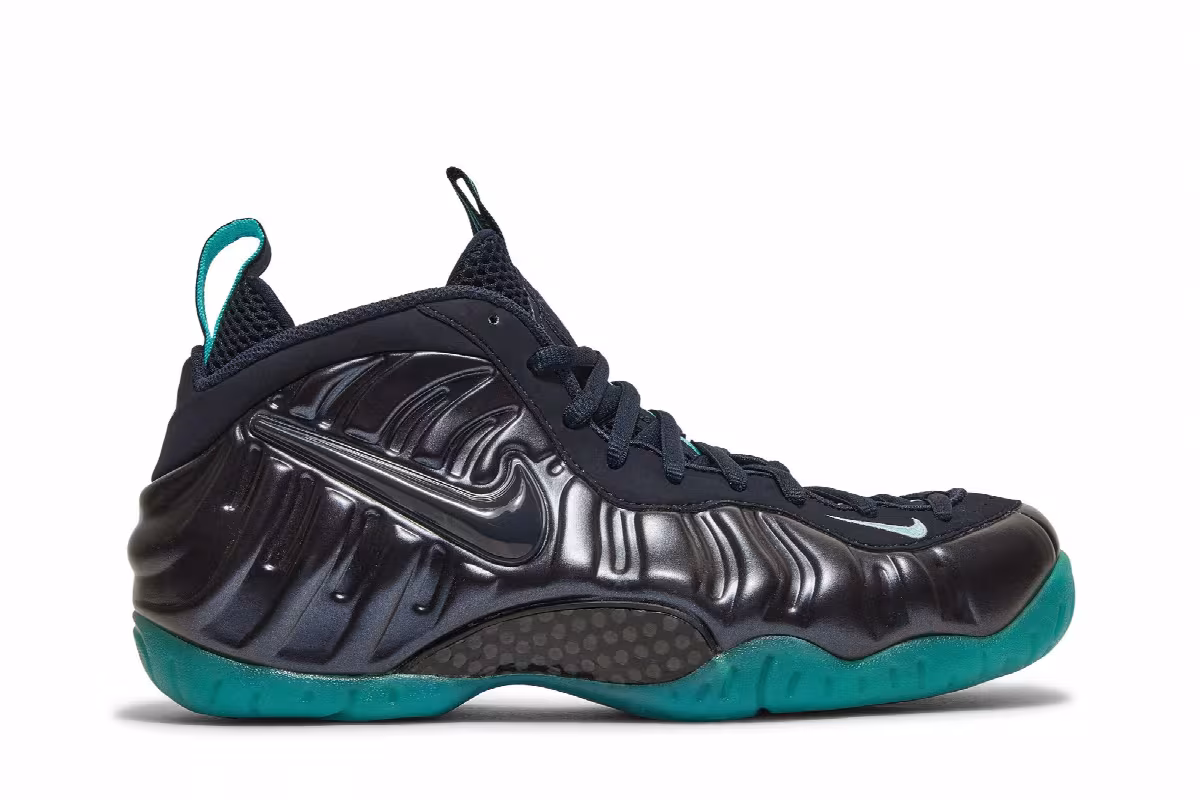 Nike Air Foamposite Pro Aqua, view 2