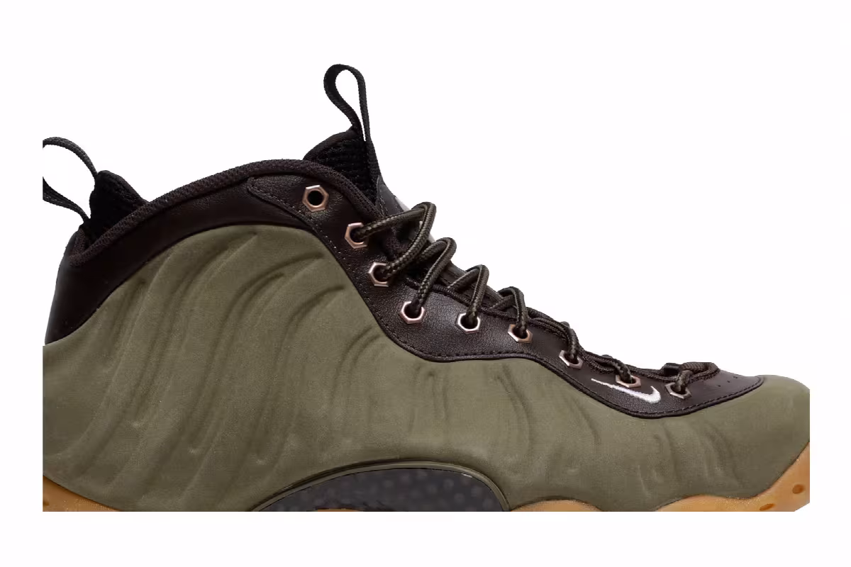 Nike Air Foamposite One PRM Olive, view 3