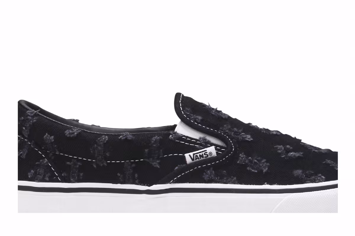 Supreme x Vans Slip-On Black Hole Punch Denim, view 3
