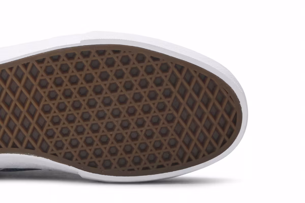 Supreme x Vans Slip-On Blue Hole Punch Denim, view 6