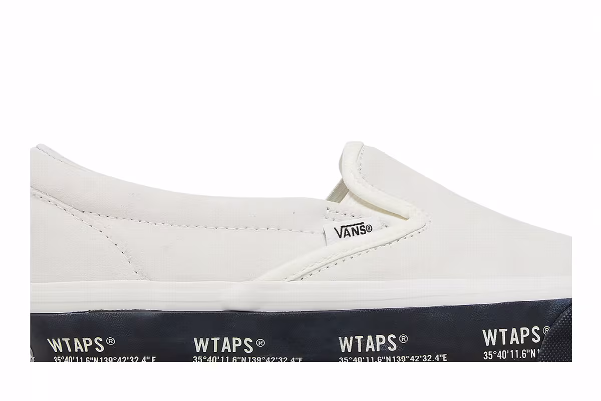 Vans WTAPS x Classic Slip-On LX White Black, view 3