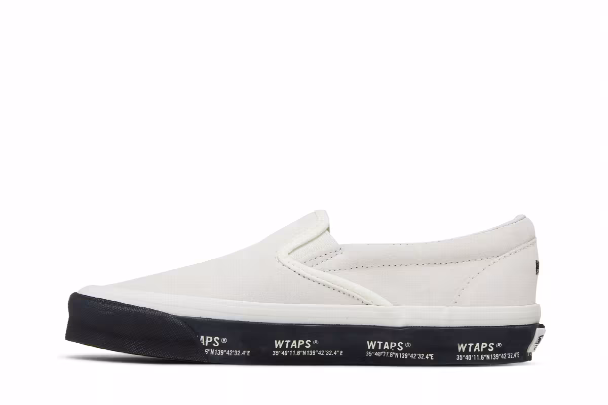 Vans WTAPS x Classic Slip-On LX White Black, view 4