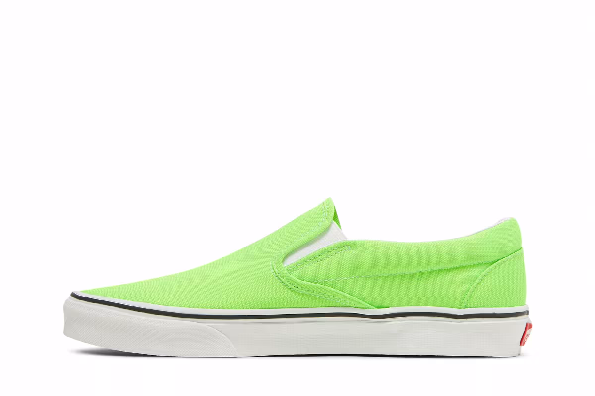 Vans Classic Slip-On Neon - Green Gecko, view 4