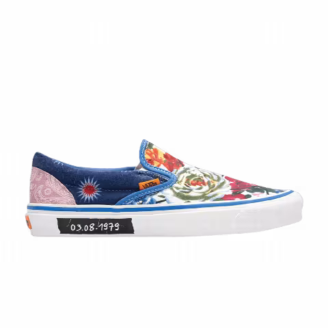 size? x Vans Slip-On 'New Wave'
