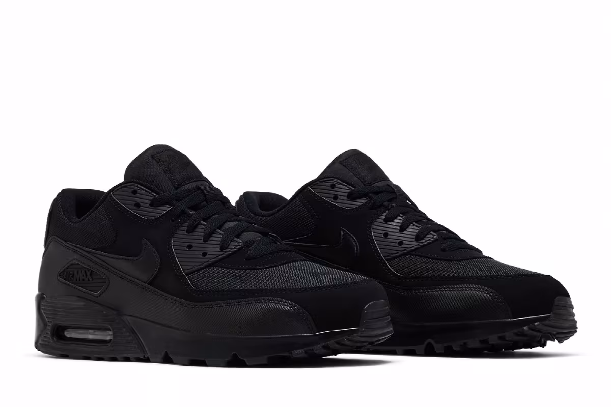 Nike Air Max 90 Essential Triple Black, view 9