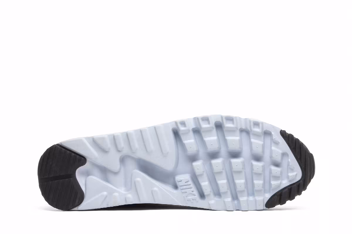 Nike Air Max 90 Ultra Moire Iridescent, view 5