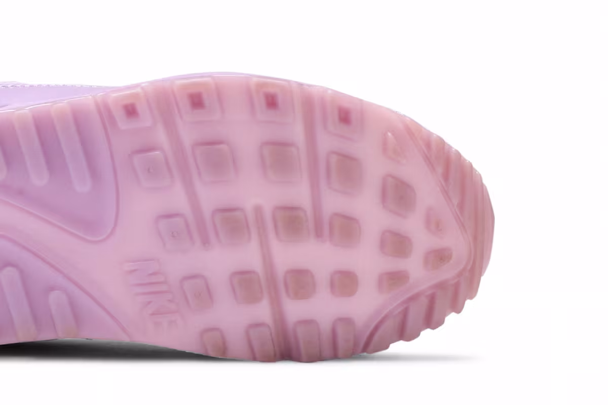 Nike Women's Air Max 90 Macaroon, view 6
