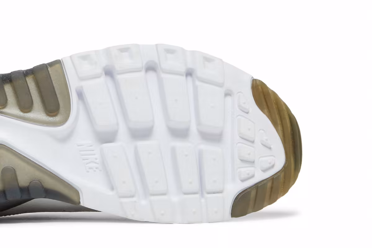 Nike Women's Air Max 90 Ultra Liberty QS Liberty of London, view 6