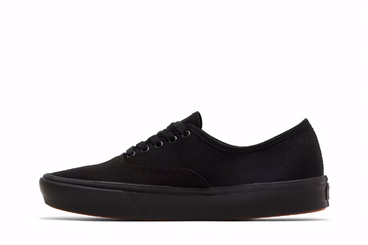 Vans ComfyCush Authentic Classic Black, view 4