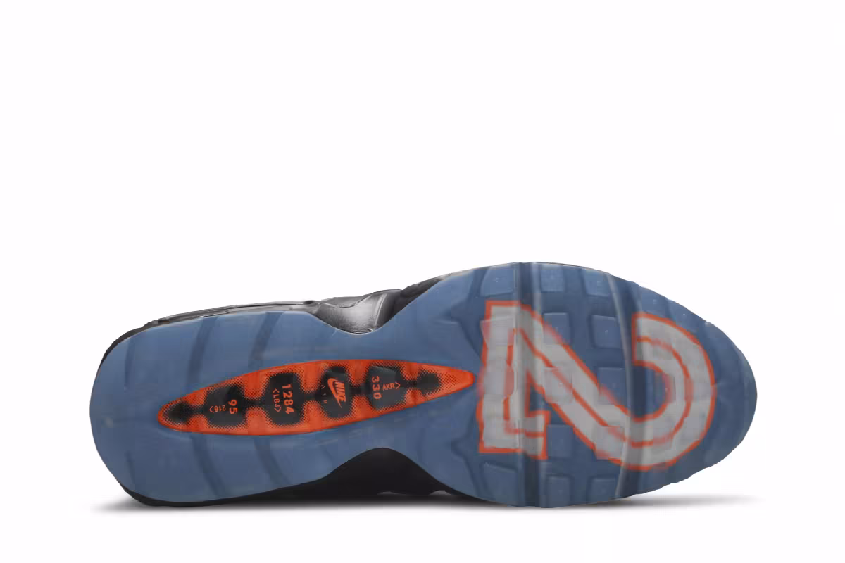 Nike LeBron James x Air Max 95 QS Gametime, view 5