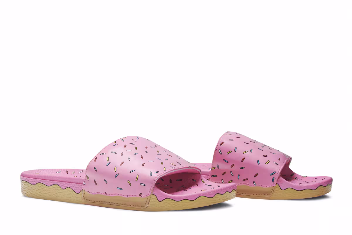 The Simpsons x Vans Slide-On Pink D'ohnut, view 9