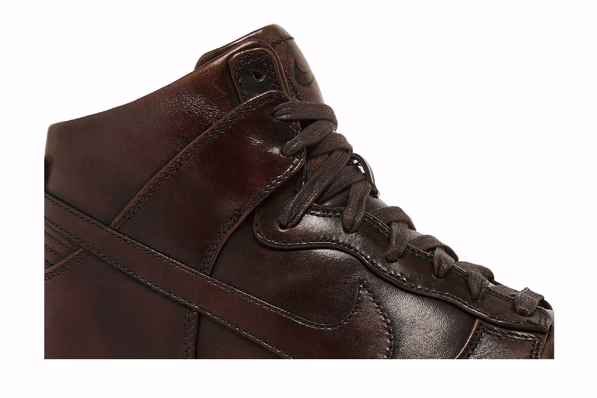 Nike Dunk High Lux SP Burnished Leather, view 3