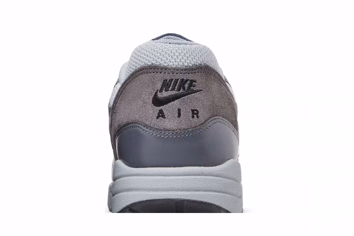 Nike Air Max 1 Essential Wolf Grey, view 8