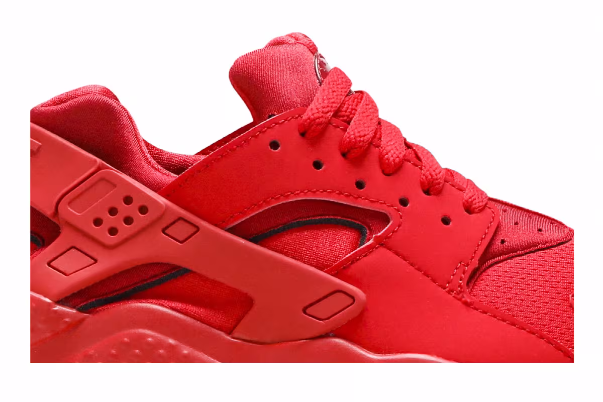 Nike Huarache Run GS Triple Red, view 3