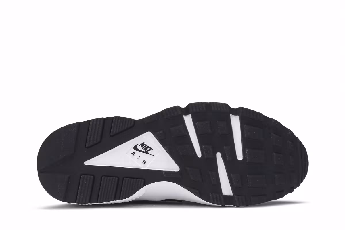 Nike Women's Air Huarache Run Black White, view 5