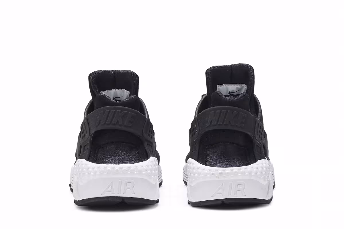 Nike Women's Air Huarache Run Black White, view 7