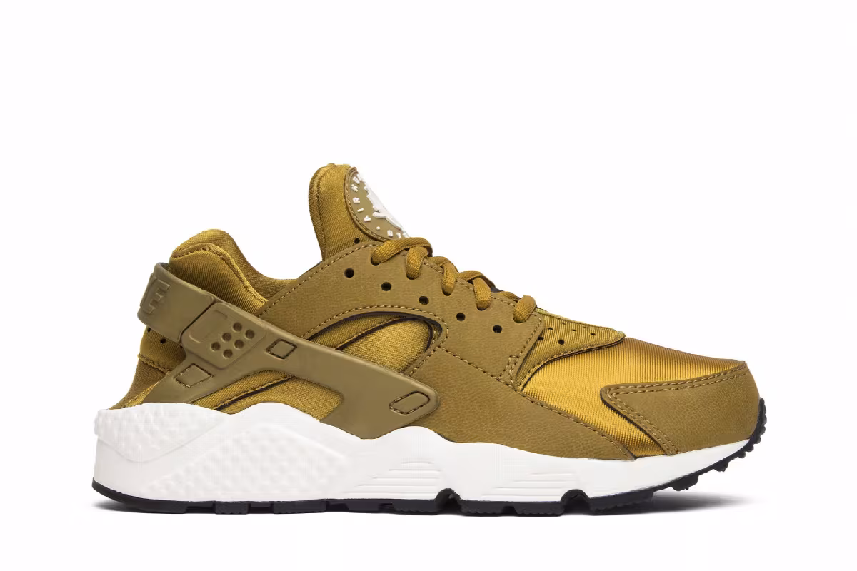 Nike Women's Air Huarache Run bronzine, view 2